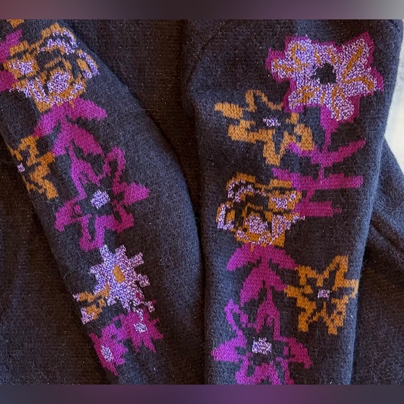 EUC & OTHER STORIES Floral Jacquard Sweater Metallic Thread Detail M Plum Purple - Picture 10 of 16